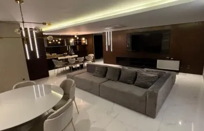 Corredor da vitória| 3 suítes | 165m² | 3 vagas | vista lateral mar | andar alto | recém reformado.