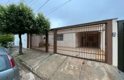 Casa com 3 quartos à venda no Jardim Renascença, Mirassol 