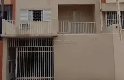 Casa com 3 quartos para alugar na Rua Tiradentes, Parque Industrial, São José do Rio Preto