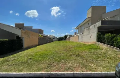 Terreno em condomínio fechado à venda no Loteamento Recanto do Lago, São José do Rio Preto 