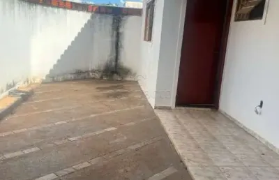Casa com 1 quarto para alugar na Rua Feres Bucater, Jardim São Marco, São José do Rio Preto