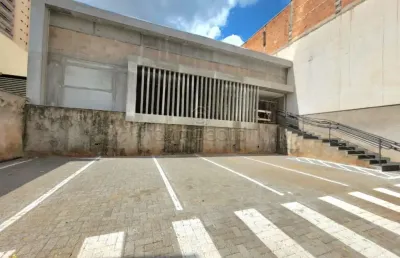 Prédio para alugar na Rua Benjamim Constant, Vila Imperial, São José do Rio Preto