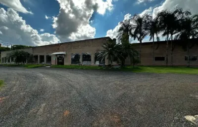 Prédio para alugar na Rodovia Assis Chateaubriand, Zona Rural, Guapiaçu