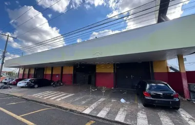 Barracão / Galpão / Depósito para alugar na Avenida Danilo Galeazzi, Jardim Caparroz, São José do Rio Preto