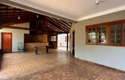 Casa comercial para alugar na Rua Orlando Vescovi, Universitário, São José do Rio Preto
