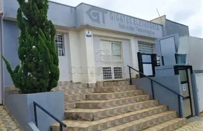 Casa comercial para alugar na Rua José Silva do Amaral Sales, Jardim Roseana, São José do Rio Preto