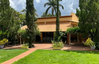 Título: chácara térrea com 3 quartos a venda no condomínio monte carlo