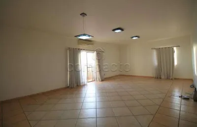 Apartamento com 3 quartos para alugar na Rua Jorge Tibiriçá, Centro, São José do Rio Preto