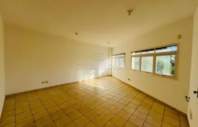 Salão comercial com 100m² para alugar - excelente localização!