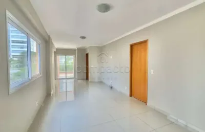 Lindo e amplo apartamento com 02 quartos para locação