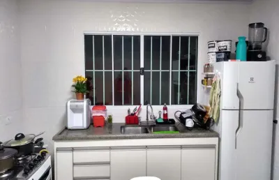 Casa com 2 quartos à venda na Rua Domingos Bicudo, 413, Vila Pirajussara, São Paulo