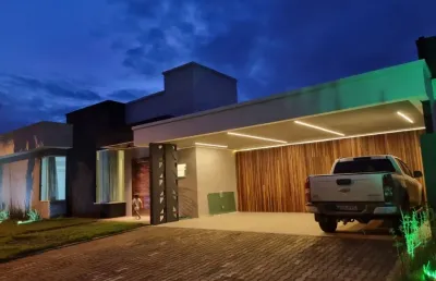 Casa em condomínio fechado com 4 quartos à venda na Avenida Prefeito Chiquilito Erse, 6739, Nova Esperança, Porto Velho