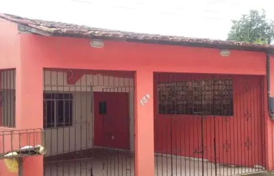 Mm 39- r$ 160.000 mil casa desocupada 3/4 1-suite sala coz wc quintal ao lado do parquimica