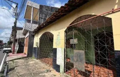 Casa no bairro 40 horas próximo ao mix matheus supermecado