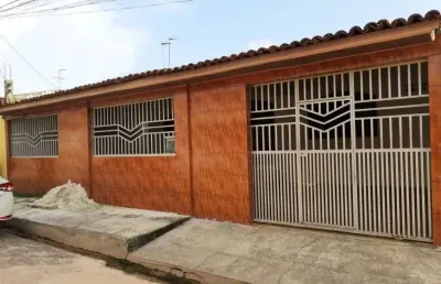 Casa com 3 quartos à venda na Rua Atenas, Tapanã (Icoaraci), Belém