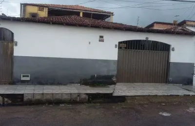 Mm-08 r$ 352 mil vendo casa ampla c/ 2-pavimentos cid.nova-8 4/4 px. complexo , feira e esmac