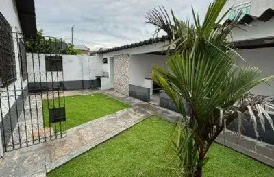 Casa com 4 quartos para alugar na Avenida Transamazônica, 12, Val-de-Cães, Belém