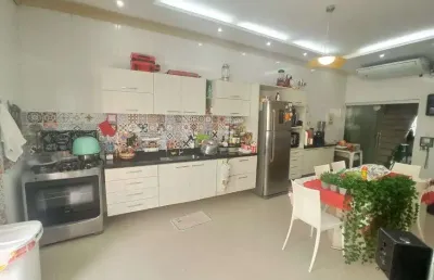 Gc vende casa na cremação de dois andares em alameda