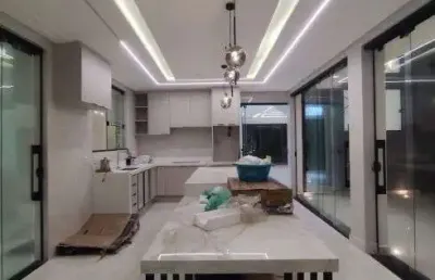 Casa com 3 quartos para alugar na Avenida Governador Hélio da Mota Gueiros, 135, Quarenta Horas (Coqueiro), Ananindeua