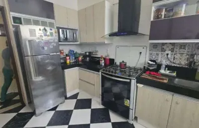 Apartamento com 3 quartos para alugar na Rua Domingos Marreiros, 238, Umarizal, Belém