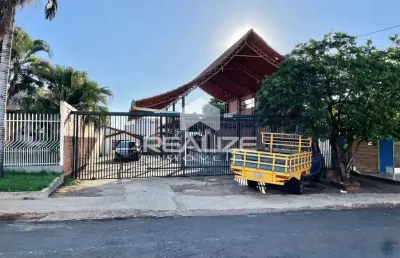 Casa com 4 quartos à venda na Rua Belo Horizonte, Jardim Estrela, Foz do Iguaçu