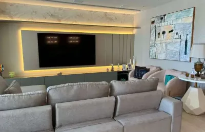Apartamento para venda tem 269 metros quadrados com 4 quartos