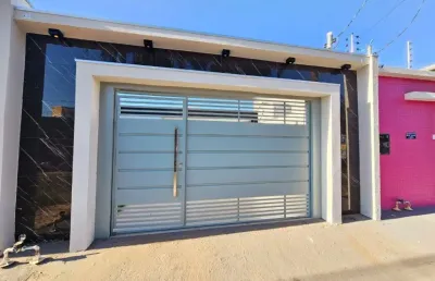 Casa a venda com piscina 3 quartos sendo 2 suítes bairro jardim califórnia - cuiabá - mt