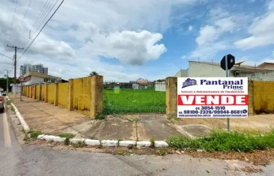 Terreno à venda na Av. 8 De Abril, 1600, Goiabeiras, Cuiabá