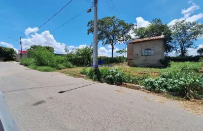 Terreno à venda na Rua Jacarandá, 08, Jardim Imperial II, Cuiabá