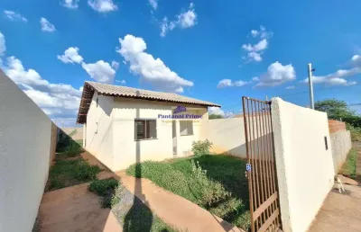 Casa à venda no bairro vila arthur em várzea grande próximo a estrada da guarita