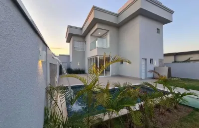 Sobrado no florais do valle com 429,04m², de área total, com 3 suítes.