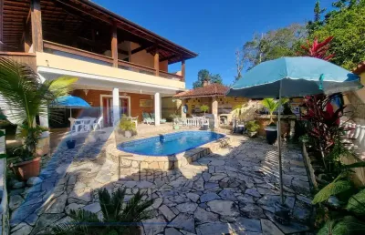 Ubatuba, ressaca - casa sobrado com 06 suites e terreno  com 450 m2.