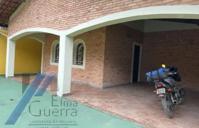 Ubatuba, mato dentro - casa com 02 dormitórios, sendo 01 suíte.