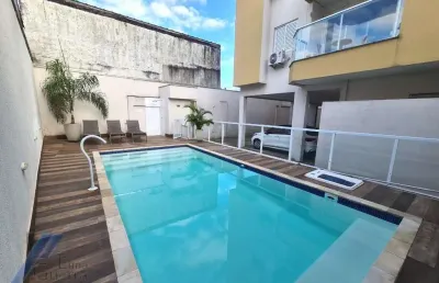 Ubatuba, centro - apartamento cobertura com 03 dormitórios, sendo 01 suíte com área de lazer.