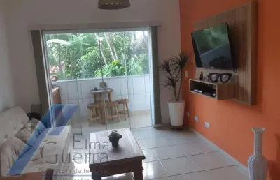 Ubatuba, itaguá - apartamento com 02 dormitórios, sendo 01 suíte.
