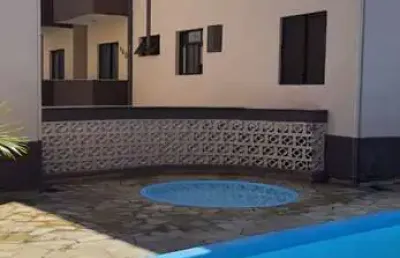 Ubatuba, itaguá - apartamento com 02 dormitórios, sendo 01 suíte.