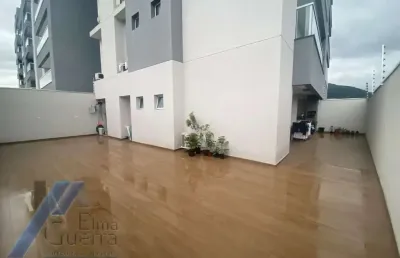 Ubatuba, centro, apartamento garden com 03 dormitórios sendo 01 suíte com área de lazer.