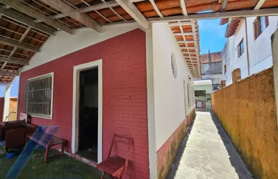 Ubatuba, pereque açu - casa em ótima localização, com 02 dormitórios mais edícula.