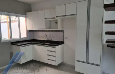 Ubatuba, itaguá - sobrado geminado com área útil de 80 m² e área total de 100 m2 com.