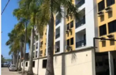 Ubatuba, praia grande - apartamento com 02 dormitórios sendo 01 suíte a 200 metros do mar.