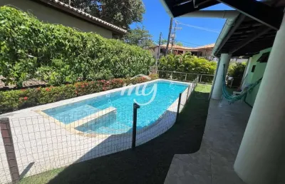 Praia do forte| casa duplex 132m²| 3 suítes| piscina
