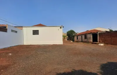 Barracão / Galpão / Depósito com 4 salas para alugar no Jardim Morumbi, Araraquara 