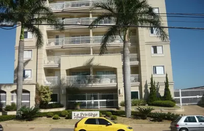 Apartamento com 3 quartos para alugar no Centro, Araraquara 