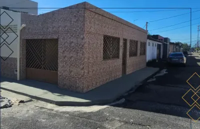 Para aluguel, casa no conjunto pedro teixeira no parque verde.