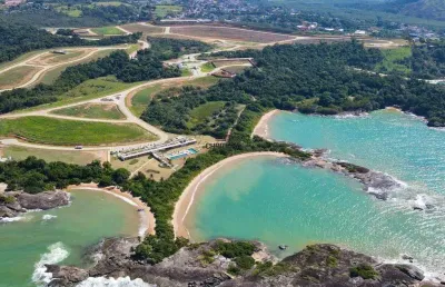 Terreno em condomínio fechado à venda na Avenida Padre José de Anchieta, Perocão, Guarapari