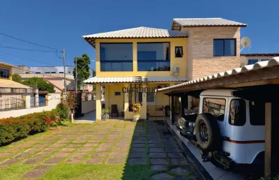 Casa com 4 quartos à venda na Rua Nerço Astori, Itapebussu, Guarapari