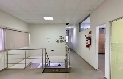 Prédio comercial á venda com 440m2 com estacionamento
