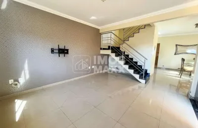 <p>descubra o conforto e a praticidade de viver em uma casa espaçosa à venda em samambaia sul, com 279m² de área útil. este imóvel conta com 3 dormitórios, sendo 1 suíte, além de 3 banheiros, pr