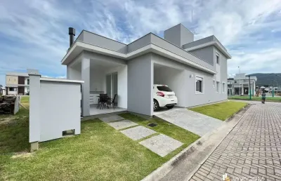 Casa em condomínio fechado com 3 quartos à venda na Avenida Wilson Castelo Branco, 376, Deltaville, Biguaçu
