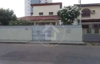 Casa com 4 quartos à venda na Rua Teixeira de Freitas, 123, Salgado Filho, Aracaju